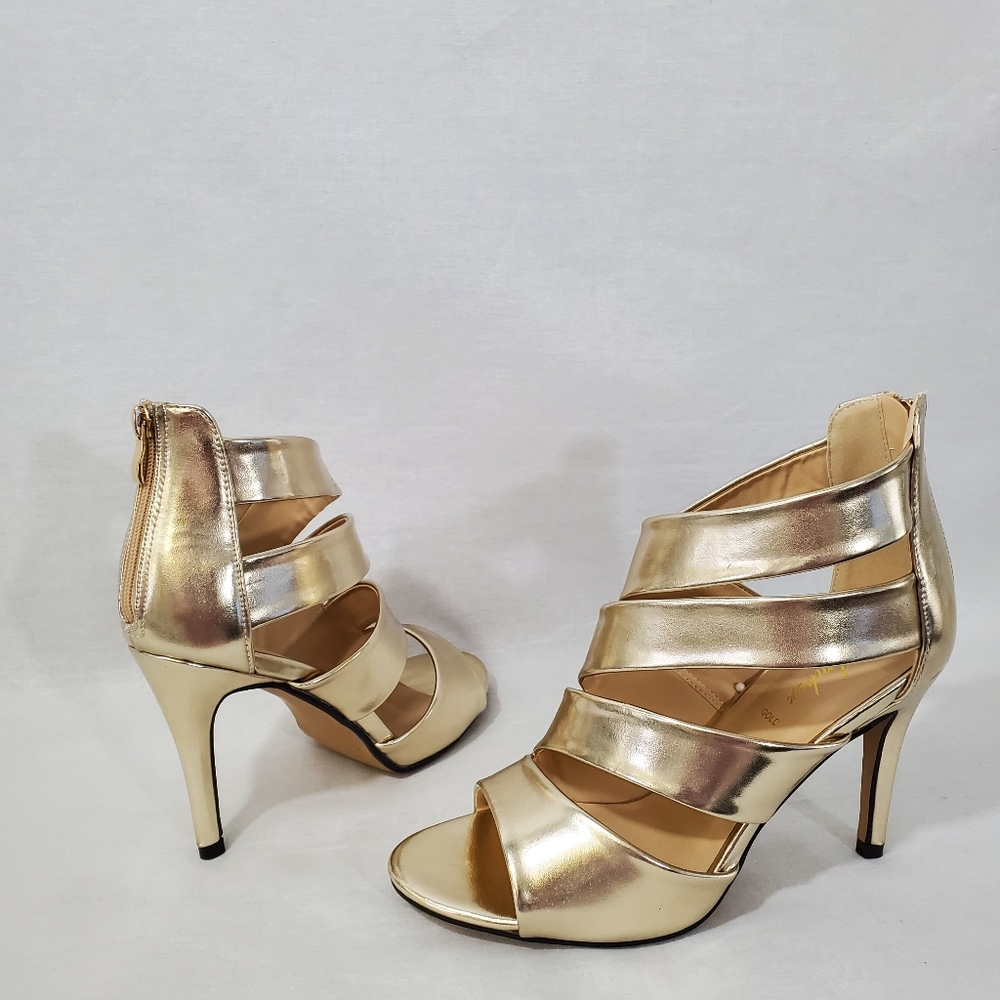 BNWOT - GOLD STRAPPY SHOES - Size 10